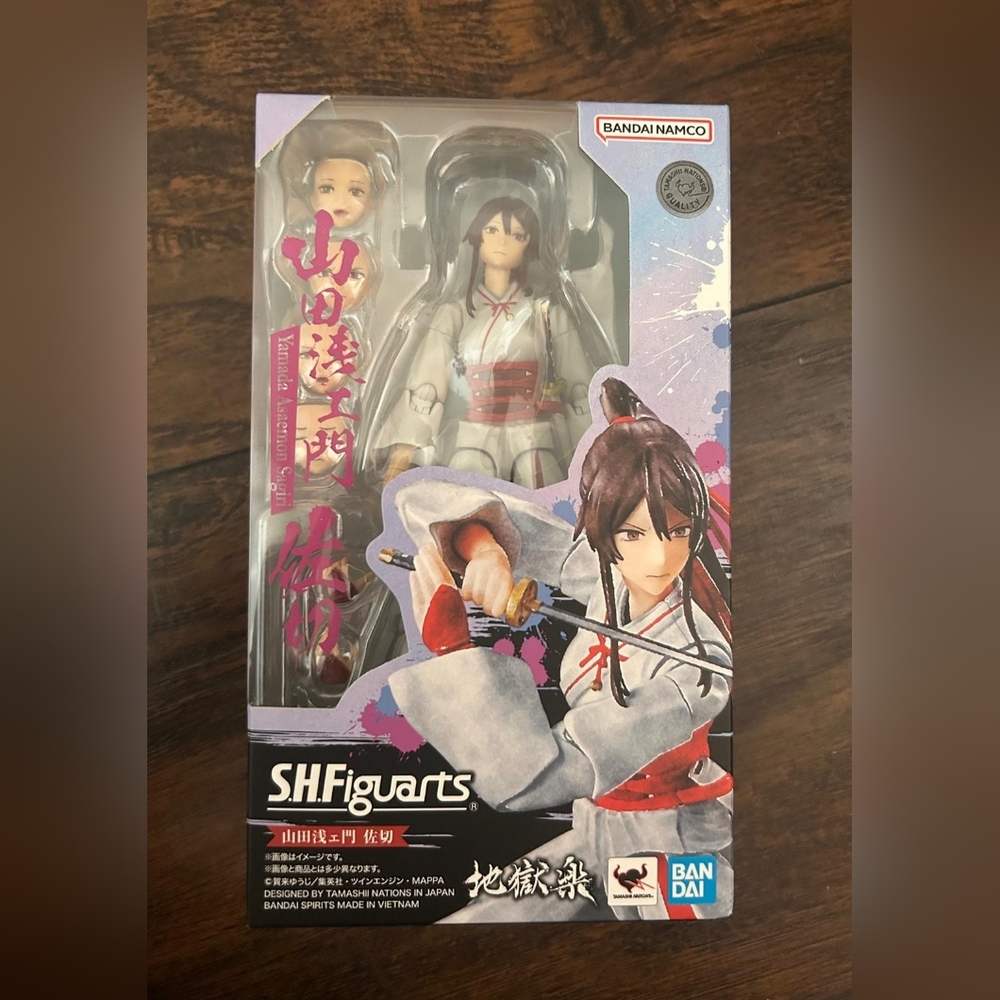 S.H.Figuarts White & Red Warrior Figure - Yamada Asanomon Saku